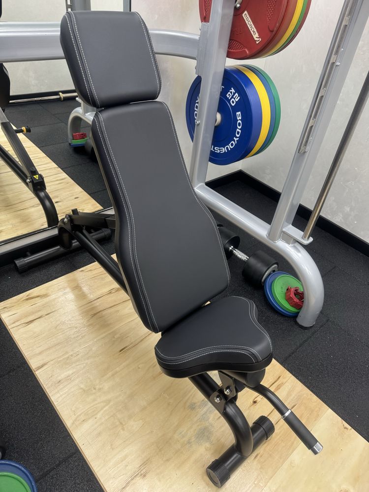 Smith machine Impulse- Смит машина професионална