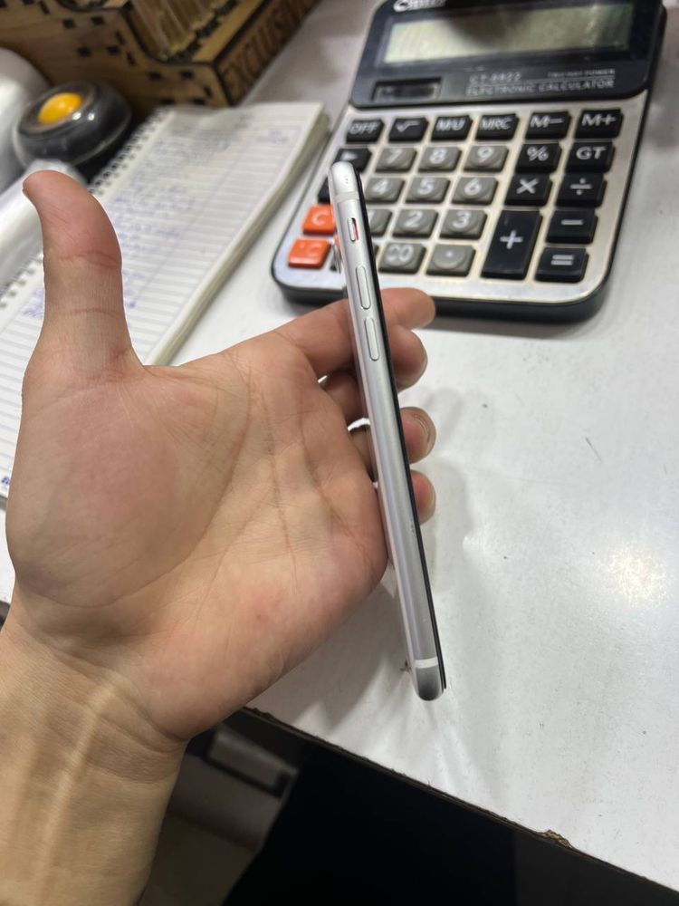 Iphone: se 2020