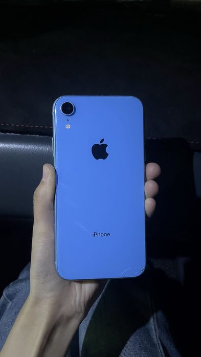 iPhone XR 64 gb
