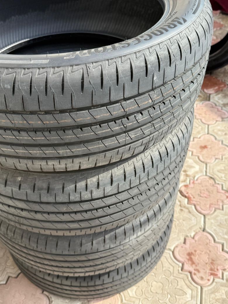 Летние Шины Bridgestone 205/50/17
