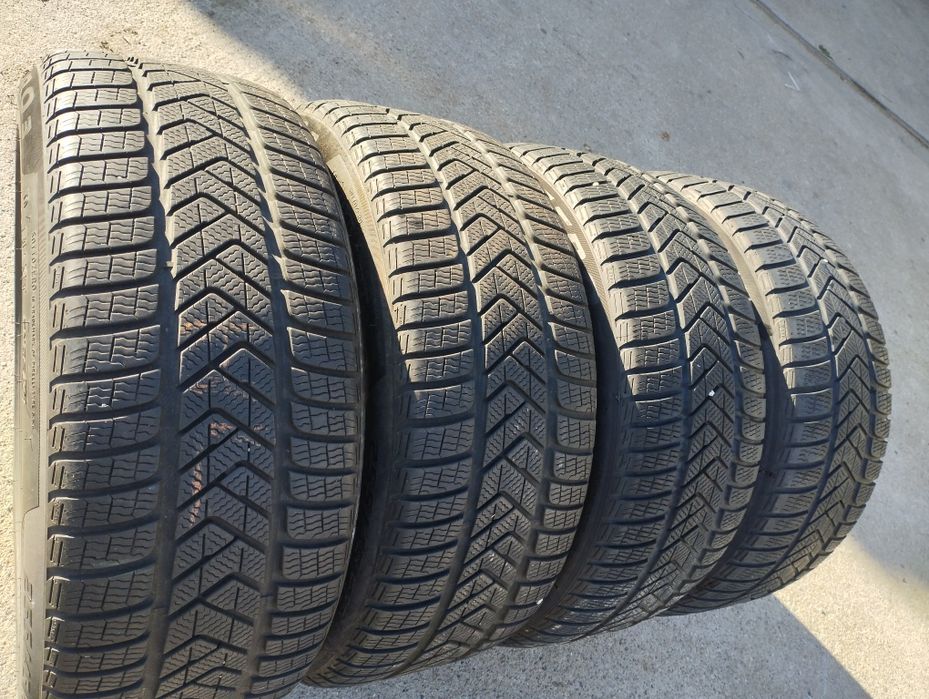 4 buc 215 60 16  Pirelli iarna, dot 2023/2022