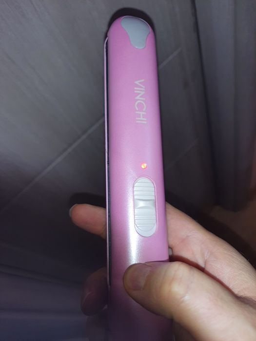 Placa de par MultiStyling Desperate Housewives plus placa roz  vinchi