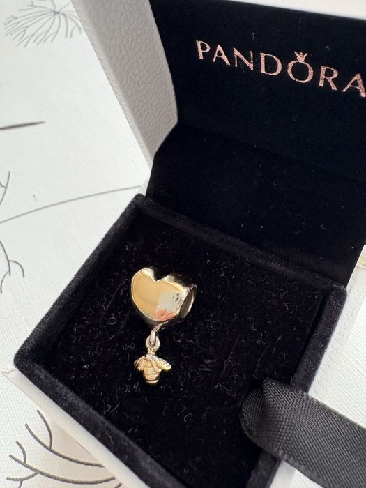 Pandora оригинални висулки за гривна,предлагам поотделно или в сет