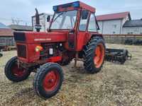 Tractor universal 650 M