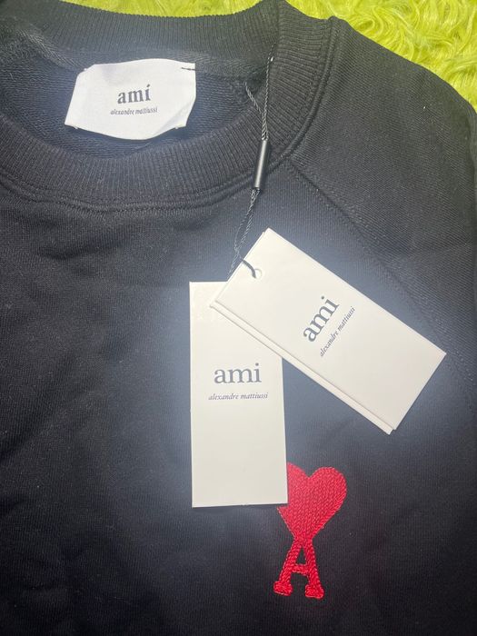 НОВ! Пуловер AMI