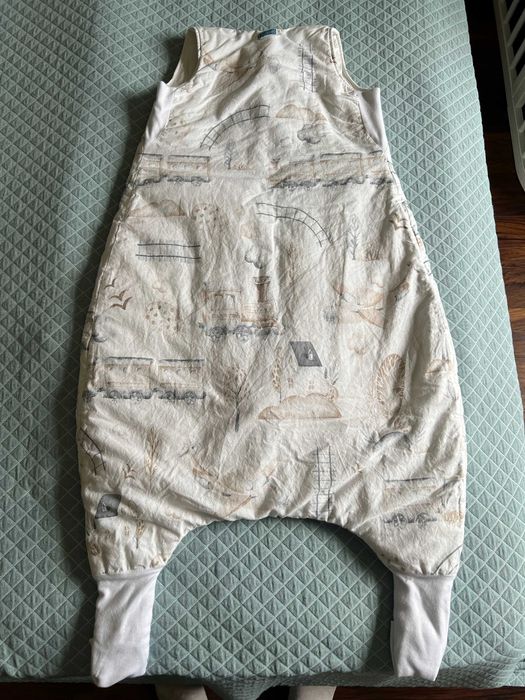 Зимно чувалче (2.5 тог) с крачета Angel Baby 1-2г
