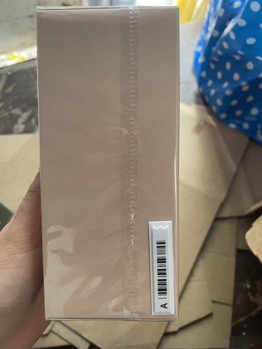 212 vip rose carolina herrera