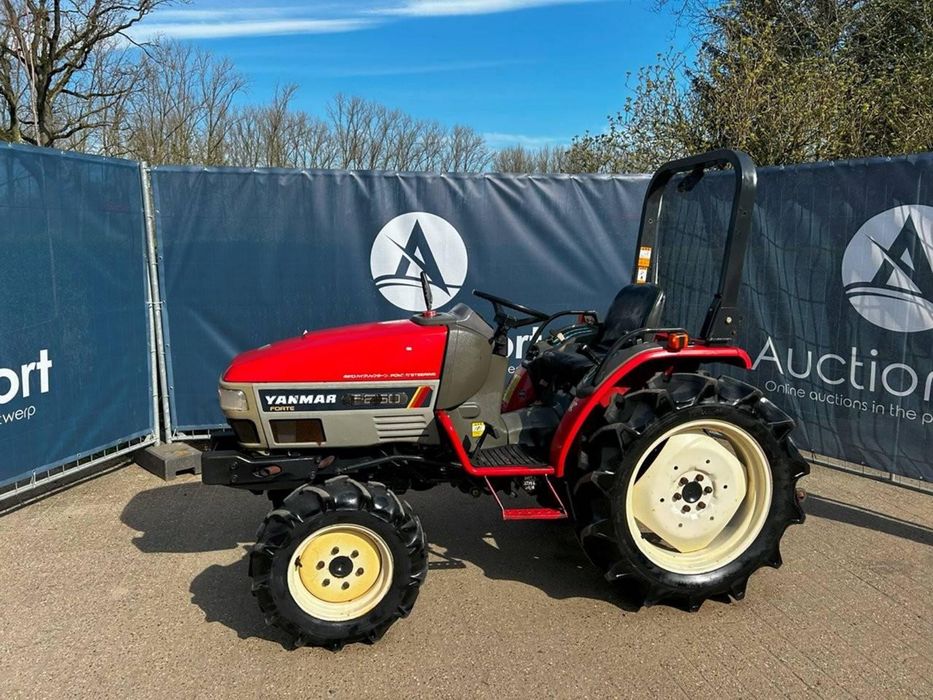 Vand tractor Yanmar 25