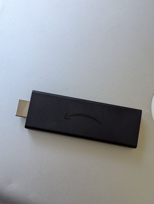 Amazon Fire Stick Tv ( gen chromecast)