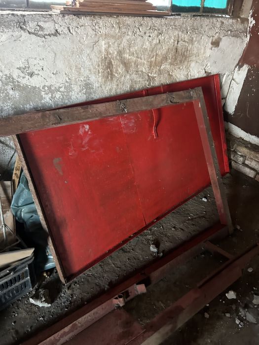 Метална желязна врата с касата