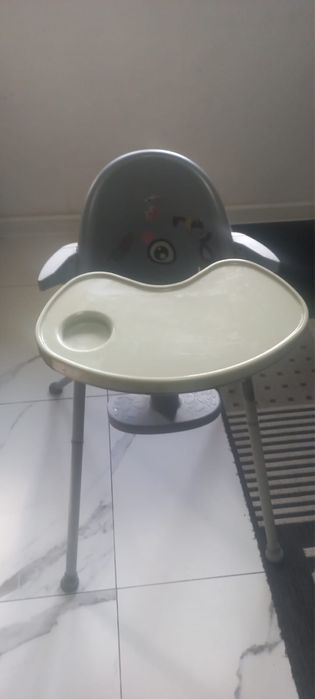 Scaun de masa pentru copii