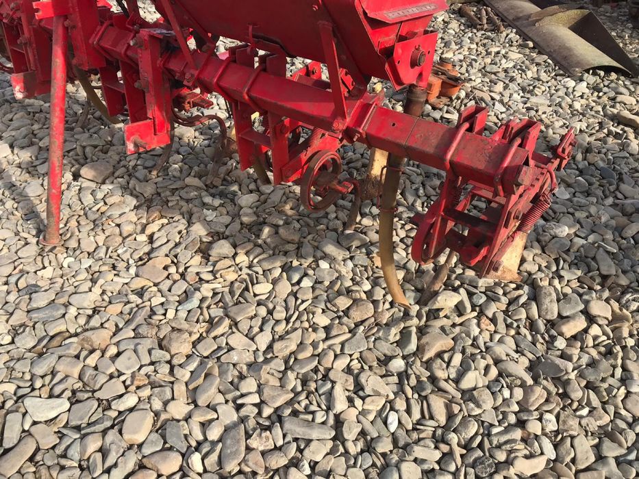 Prasitoare Gaspardo cu Fertilizare 4R