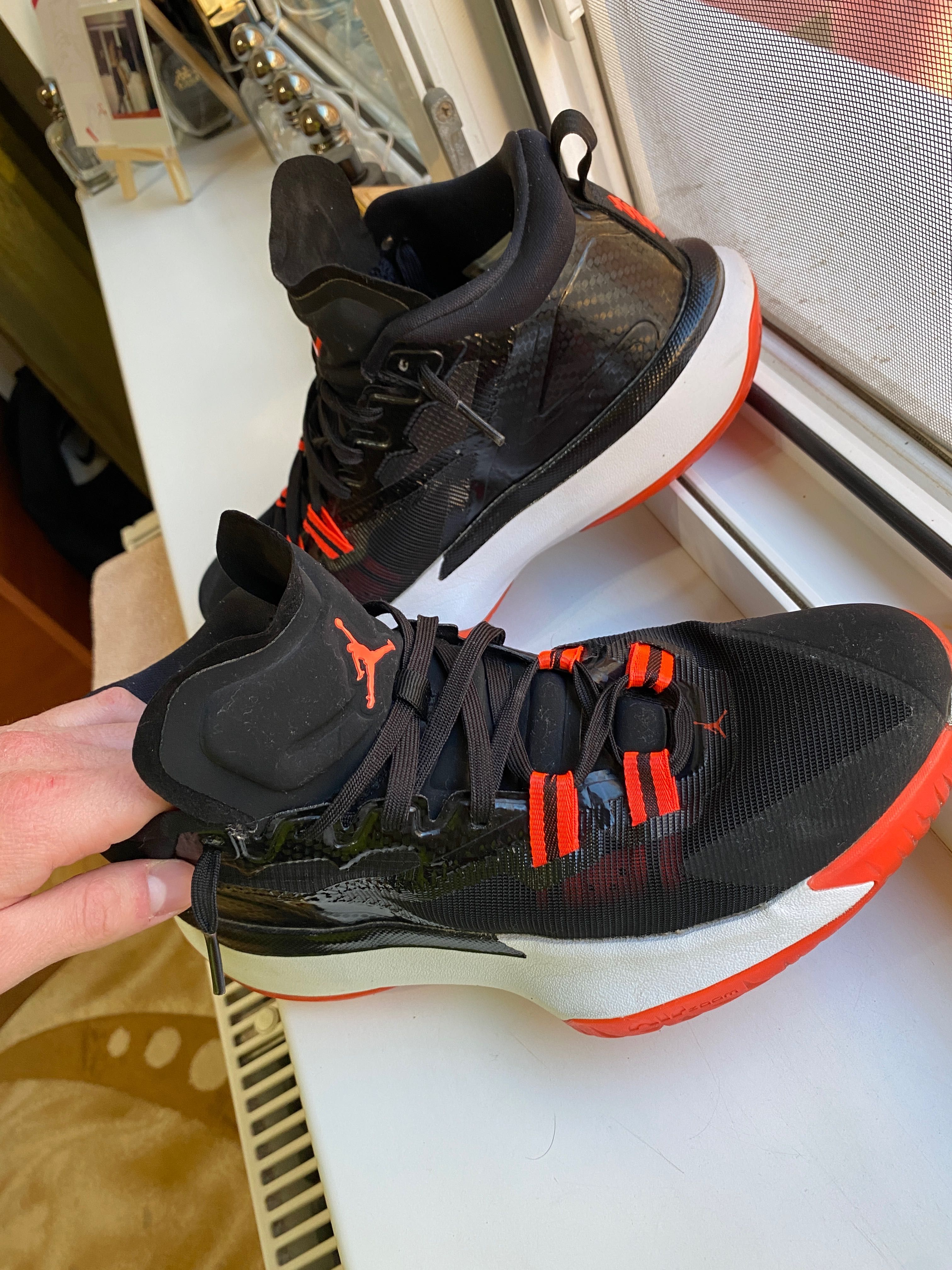 Jordan Zion 1 Black/ Bright Crimson-White