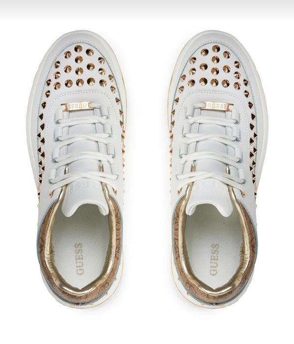 Дамски обувки Guess