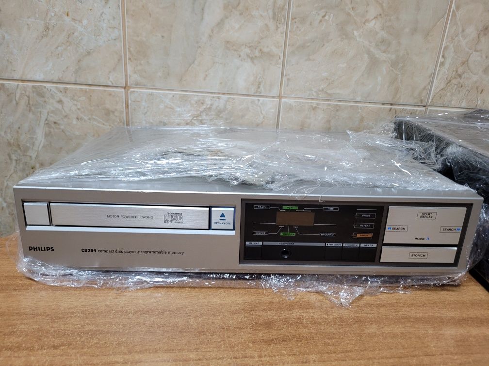 Marantz SA7003,2020 2215B,,1504 Philips CD204