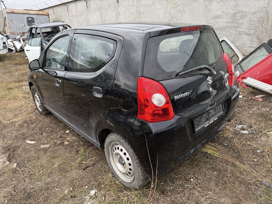 Dezmembrez suzuki alto, an 2009, motor 998 cmc