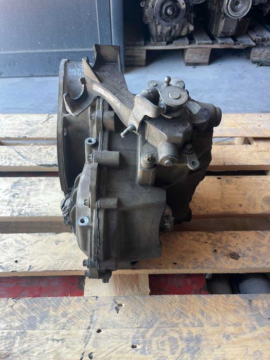 Скоростна Кутия MERCEDES B200 CDI 06г.-Ръчна 6ск.