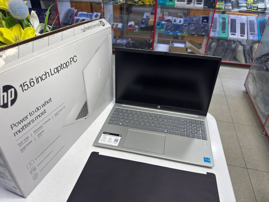 HP Core i3-13 avlod ddr4 8/256 SSD yangi holatda karopka dakument full