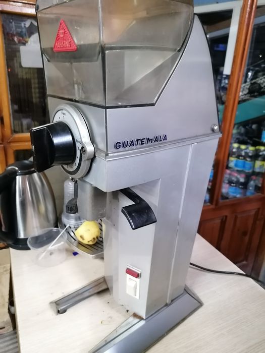 Кафемелачки Професионални Магазински