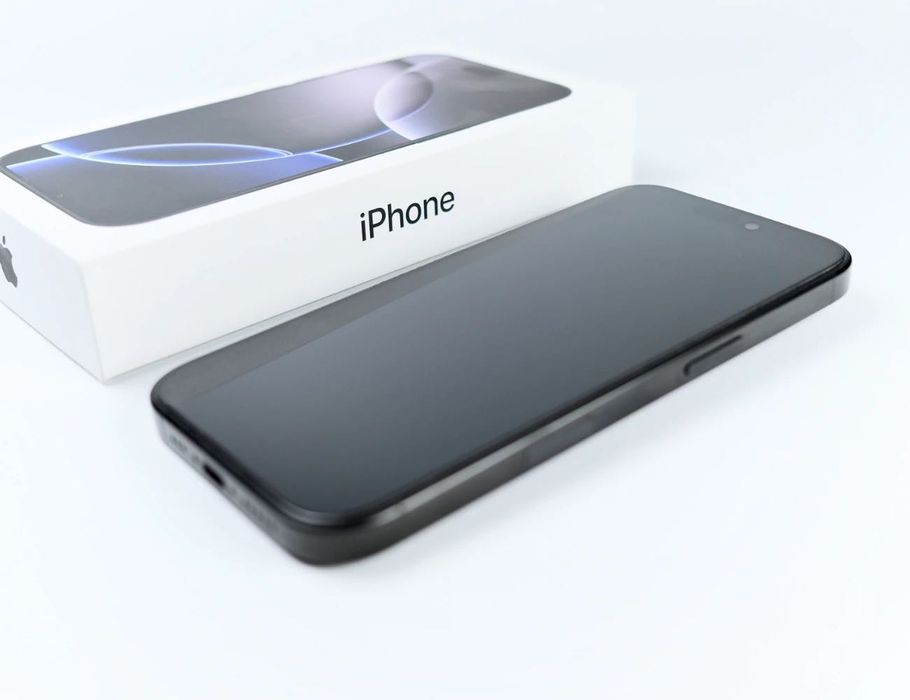 iPhone 16 Pro 1TB Black Titanium – като нов, гаранция до 2026 г