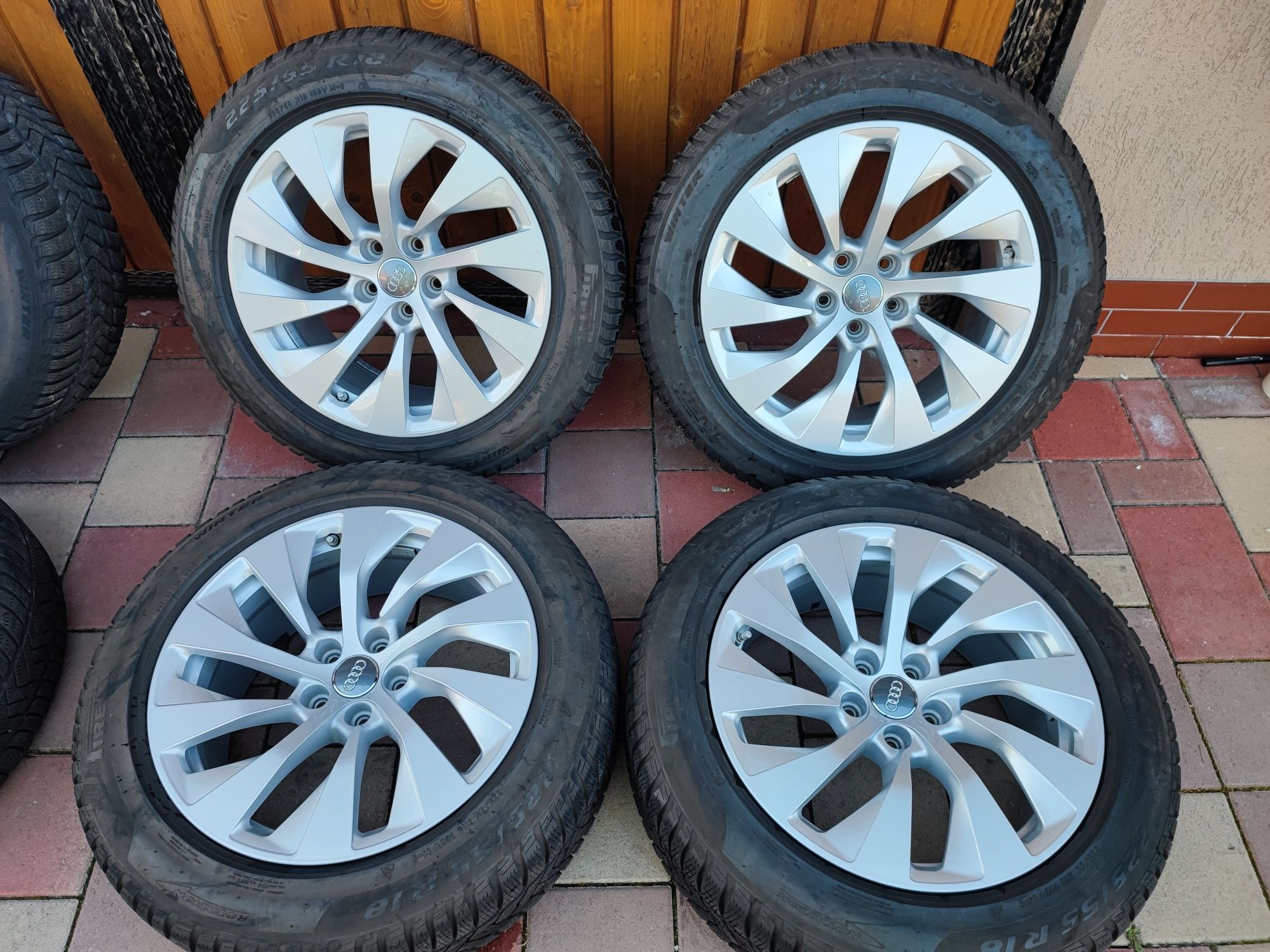 Jante originale audi A7 A6 A5 A4 225 55R18 Pirelli iarna 2021