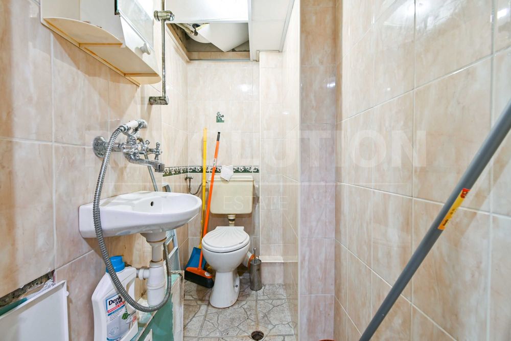 Продава се Тристаен апартамент в София, Гео Милев - 102 кв.м за 3432 €/кв.м - Снимка #16