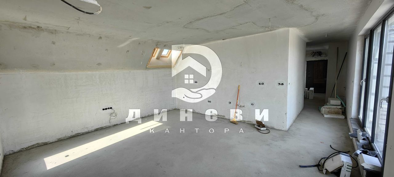 Продава се Тристаен апартамент в Стара Загора, Казански - изток - 162 кв.м за 1102 €/кв.м - Снимка #16