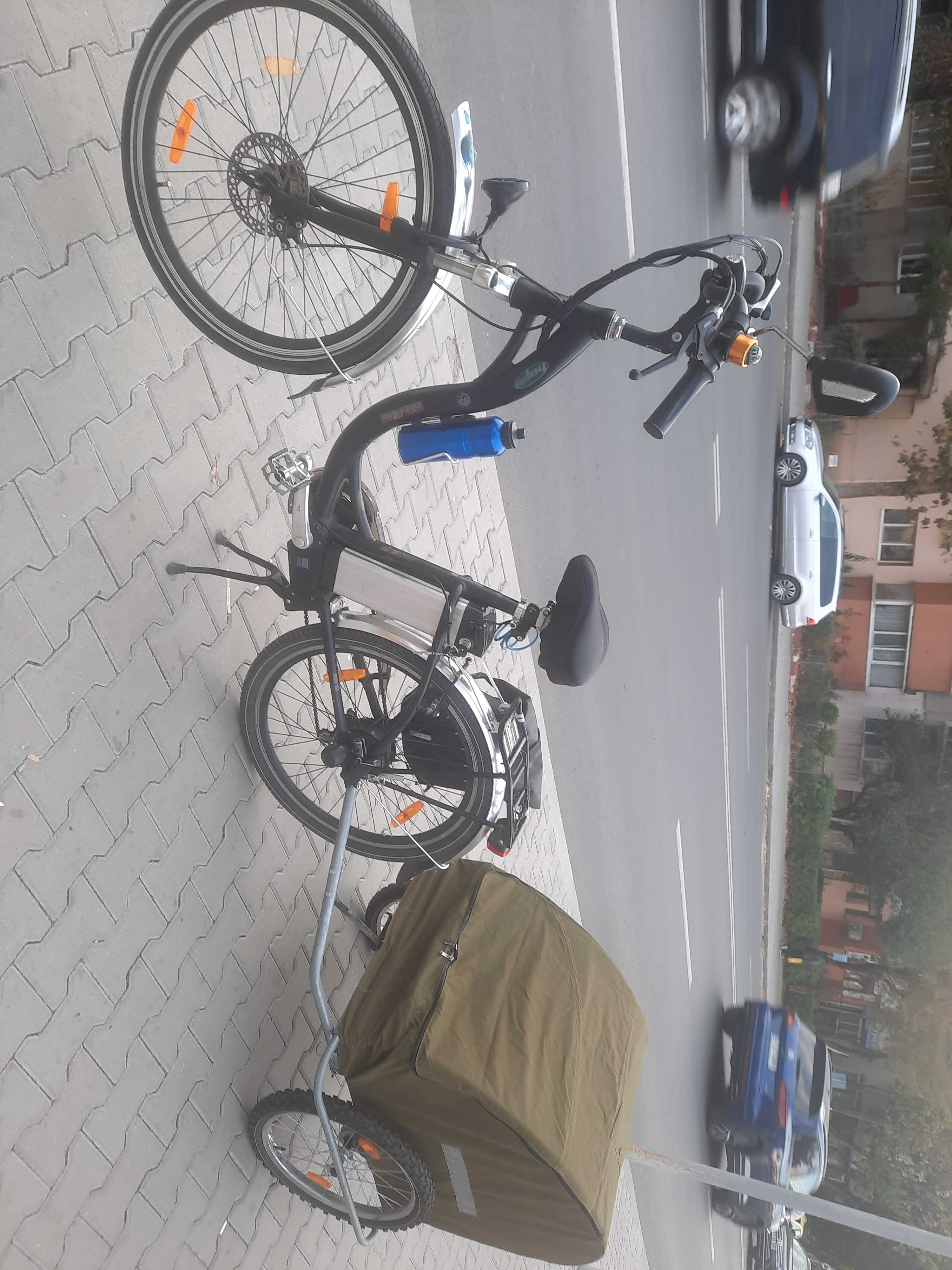 Bicicleta electrica cu atas