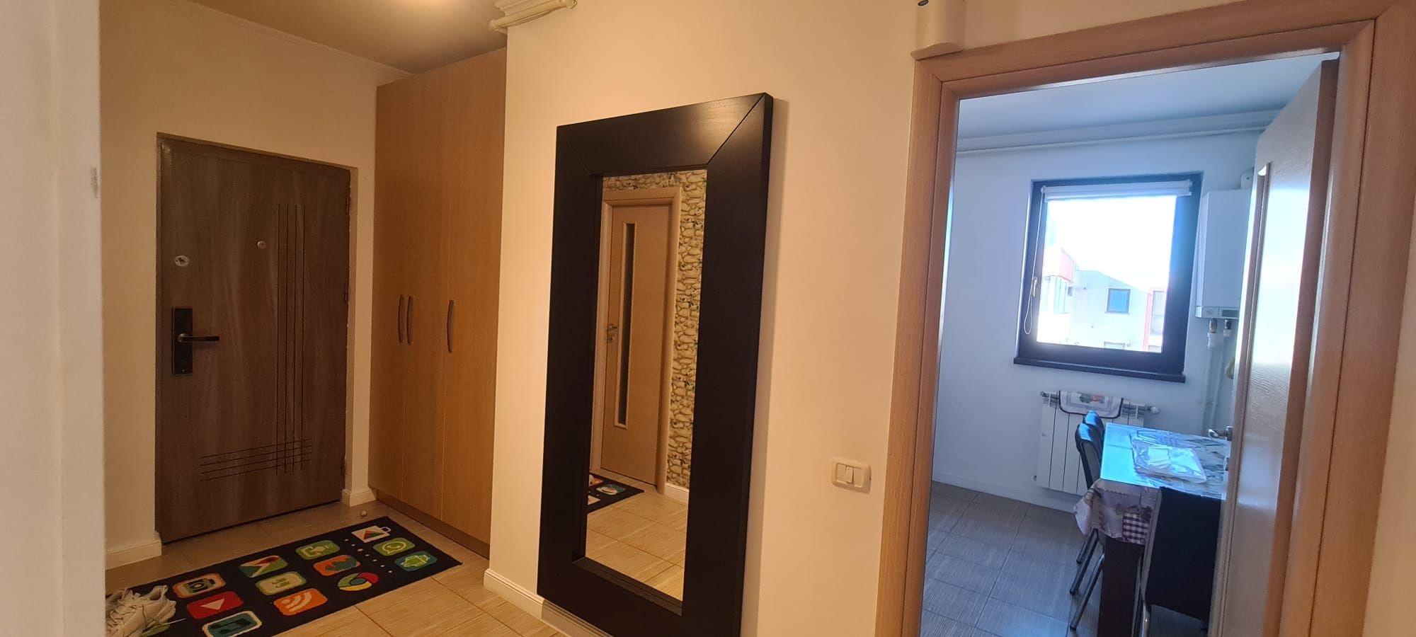 Apartament 3 camere de vanzare,mobilat-utilat