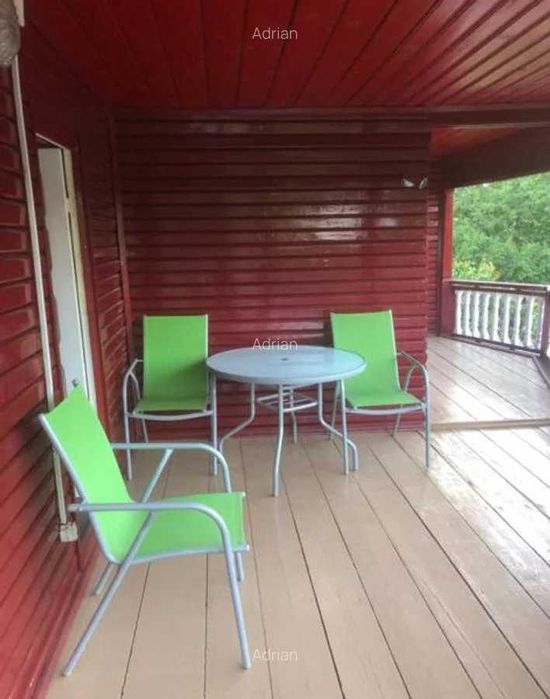 Vand casa / vila Soveja, 6 camere, 430MP (Renovata 2023)