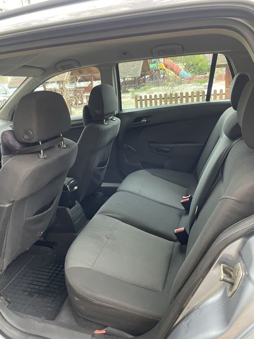 Vand opel astra h 2005 1.6 benzina+gaz