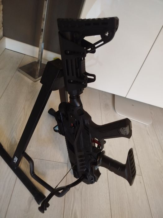 Автоматичен арбалет Revo7