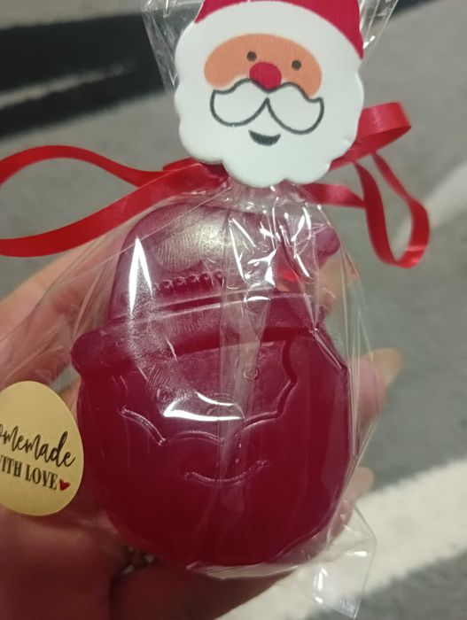 Натурални ръчно изработени сапуни