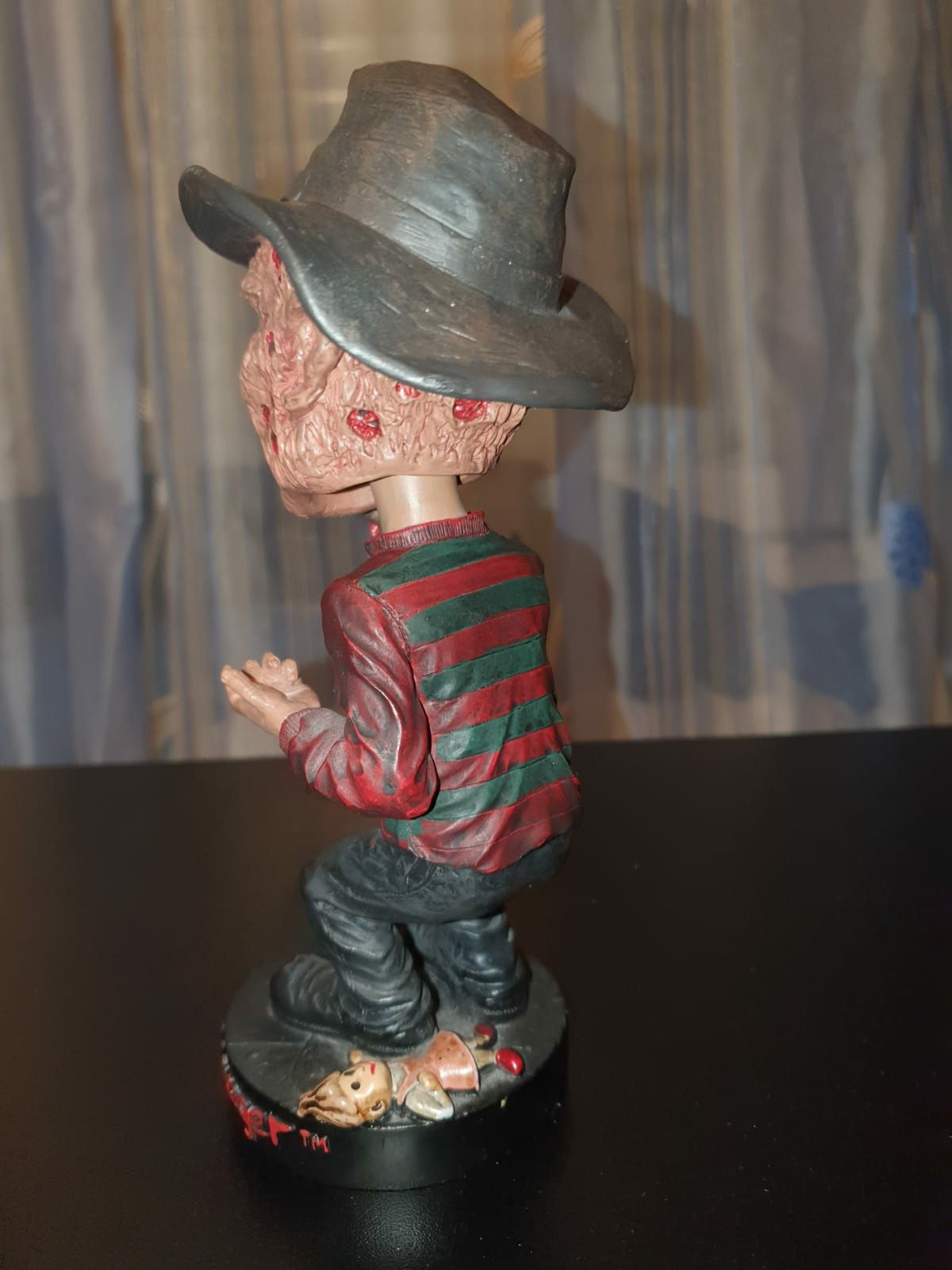 Figurina Freddy Krueger din A Nightmare on Elm Street