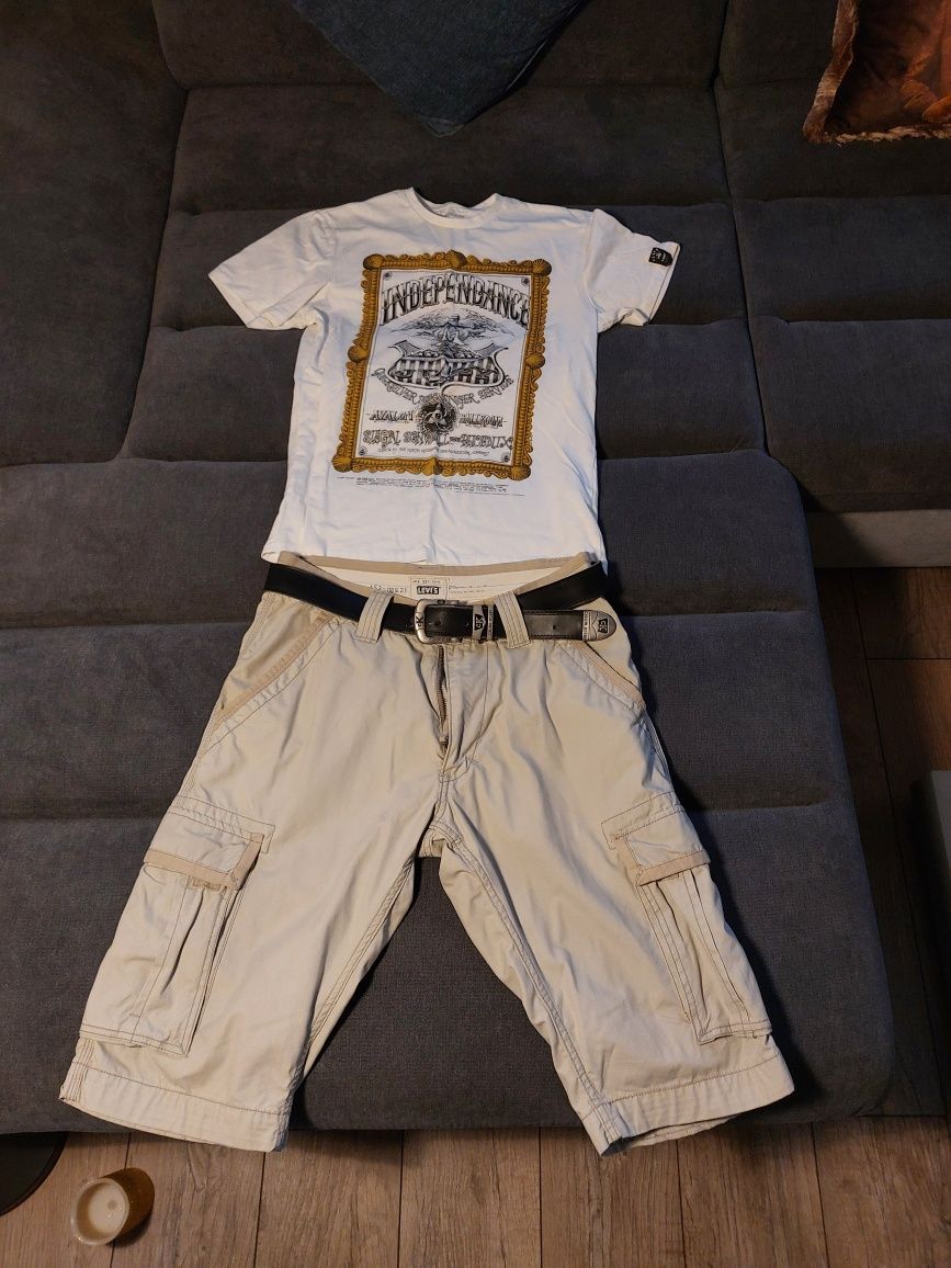 Оригинални Къси панталони и тениска на марката Levis