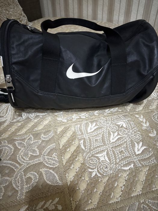 Nike оригиналин сак