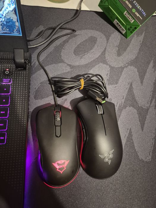 Мижка Razer Deathadder Essentials