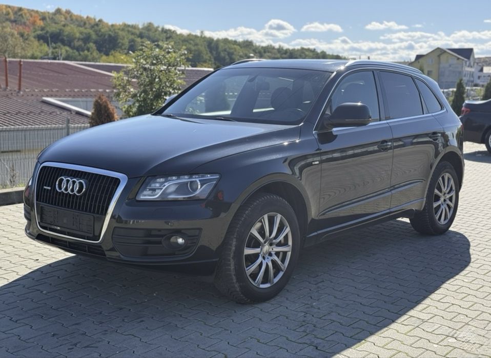 Audi Q5 3.0 TDI Quattro S line 245CP S tronic Panoramic Bang & Olufsen