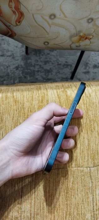 Iphone 13 синего цвета