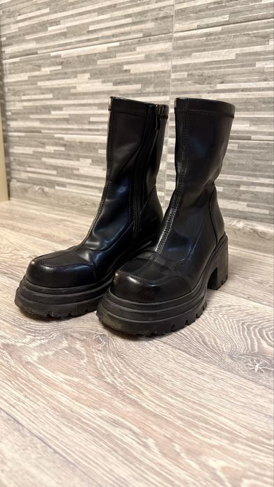 ботинки готические