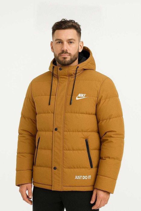 Geaca Nike Barbati de la S la 4XL