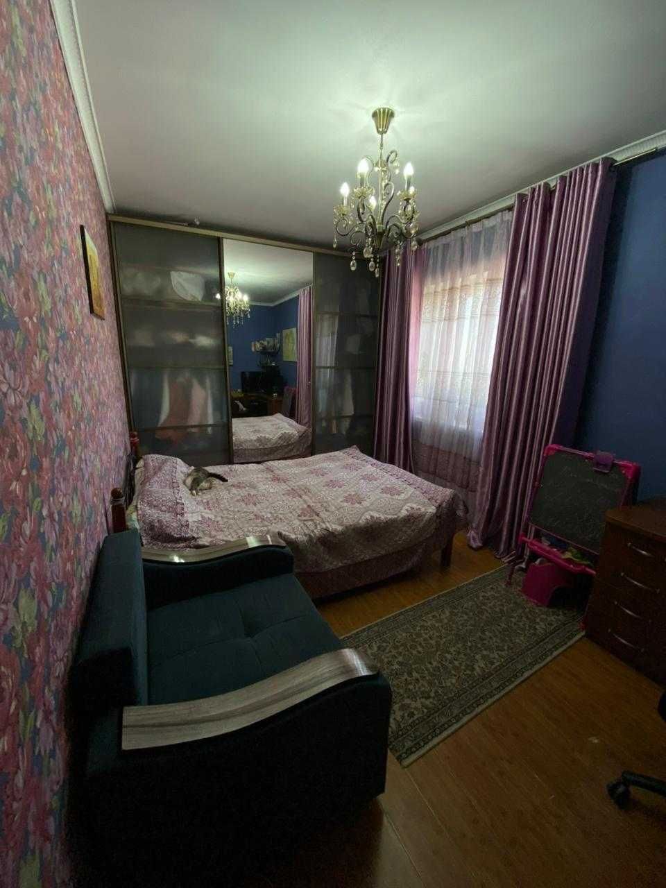 Продается дом в мкр Акжар