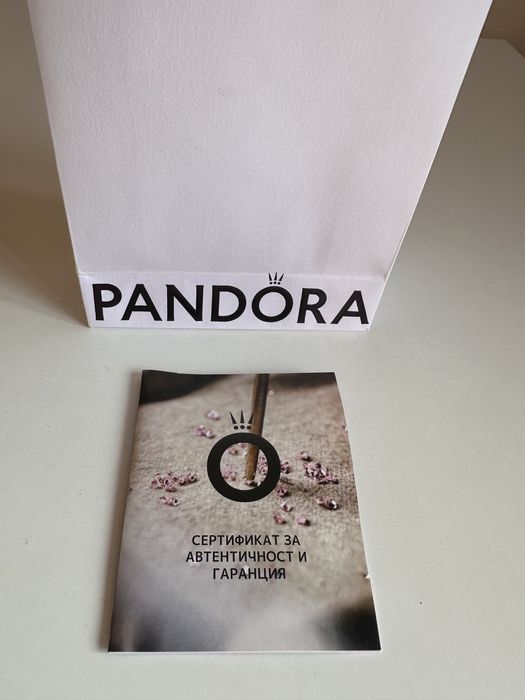 Нови обици Pandora