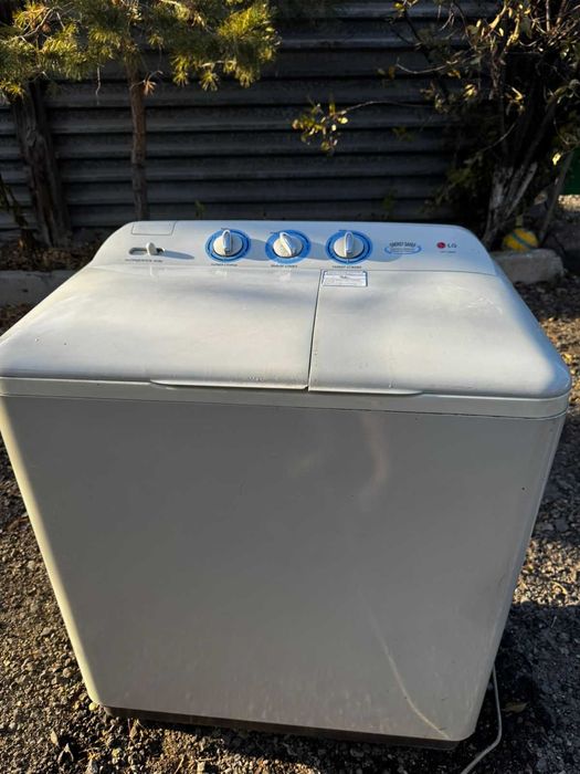 продам стиральную машинку полуавтомат LG