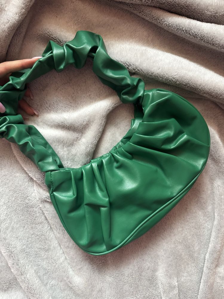 Зелена чанта SHEIN