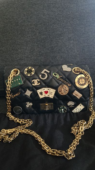 Chanel Casino Charm 2.55