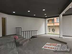 Продава се Магазин в Бургас, Меден рудник - зона А - 200 кв.м за 750 €/кв.м - Снимка #2