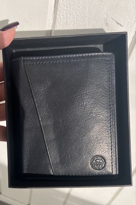 Мъжки кожен портфейл , тъмносин, с RFID защита Montreal LUCLEON