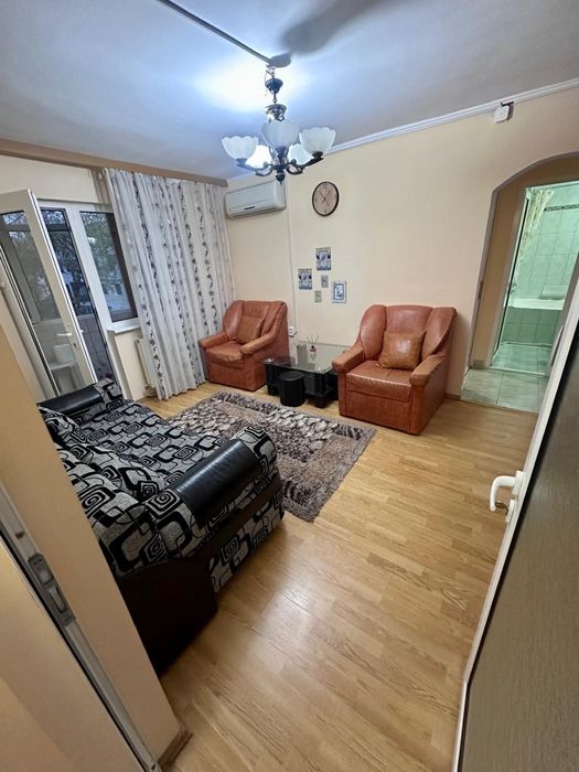 Inchiriez apartament 2 camera zona viziru 1