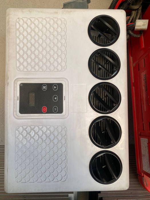 Konditsioner 12 voltga avtomabilni